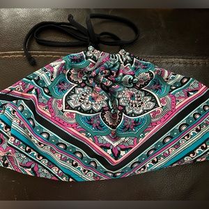 Women’s swimsuit top